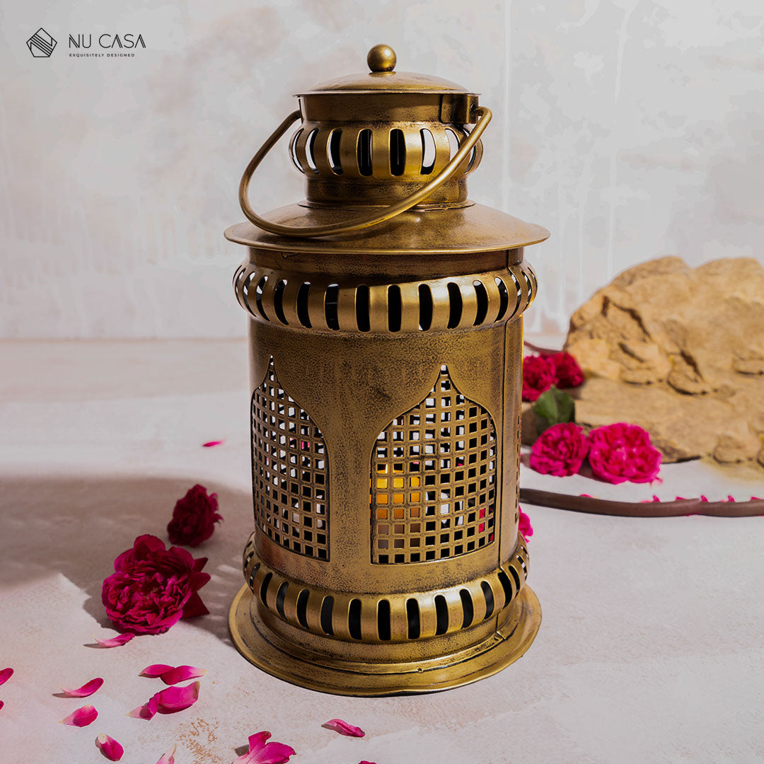 Antique Round Shamiana Candle Lantern