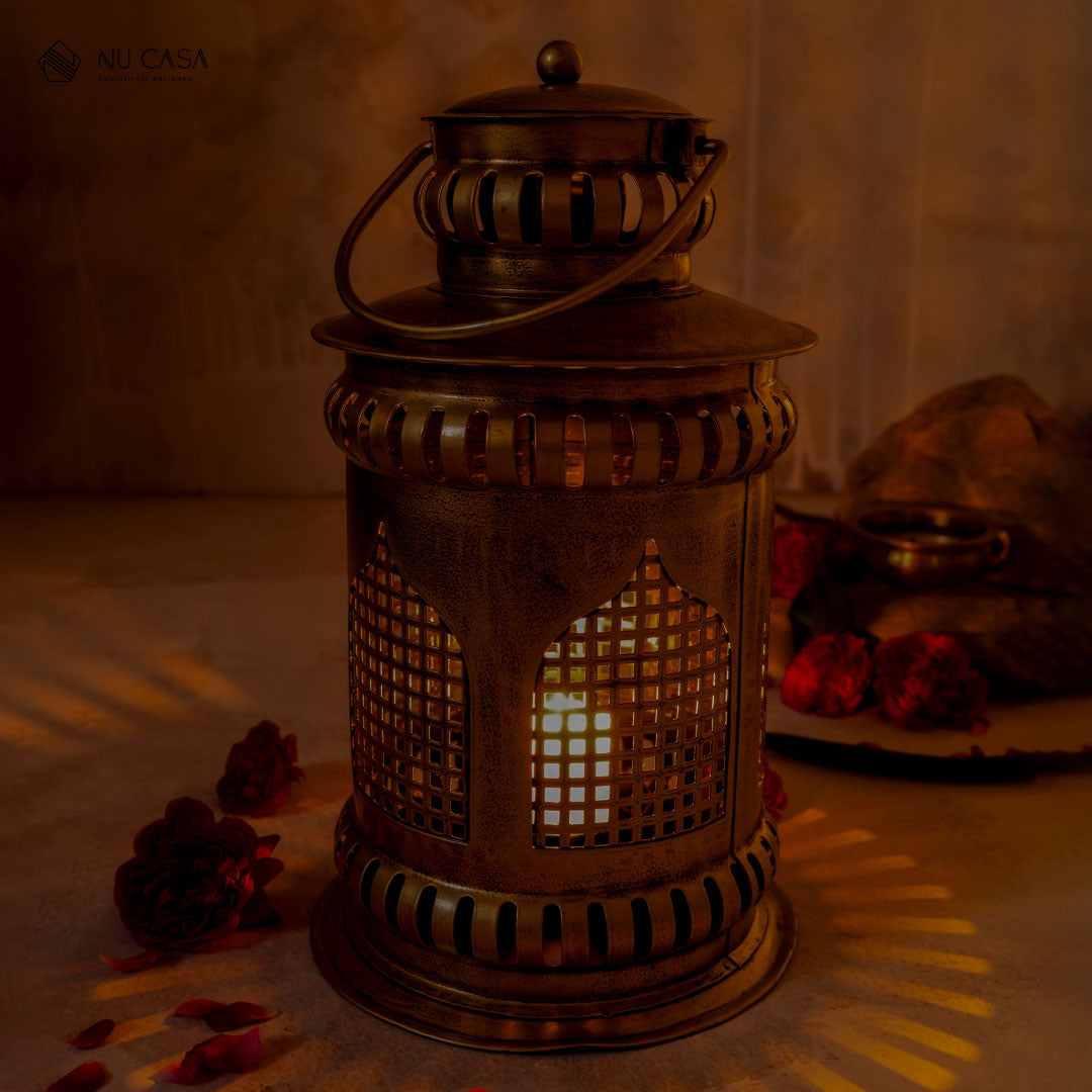 Antique Round Shamiana Candle Lantern