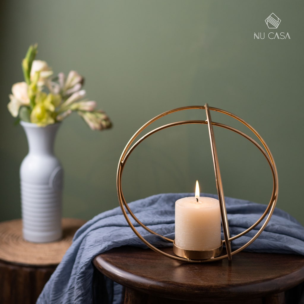 Shop trendy round candle stand at best price